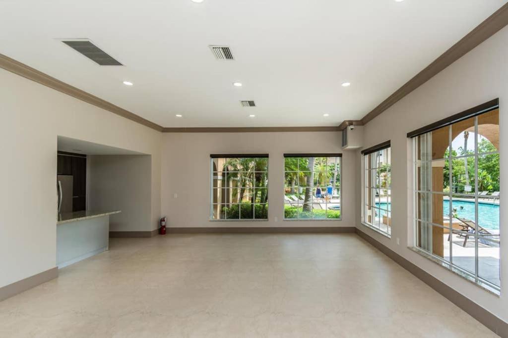 דירות Yacht Club At Aventura 2 Bed 2 Bath Luxurius Cozy Brand New 2020 מראה חיצוני תמונה