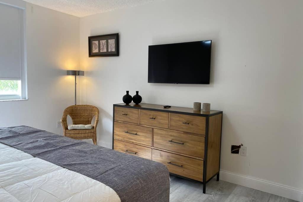 דירות Yacht Club At Aventura 2 Bed 2 Bath Luxurius Cozy Brand New 2020 מראה חיצוני תמונה
